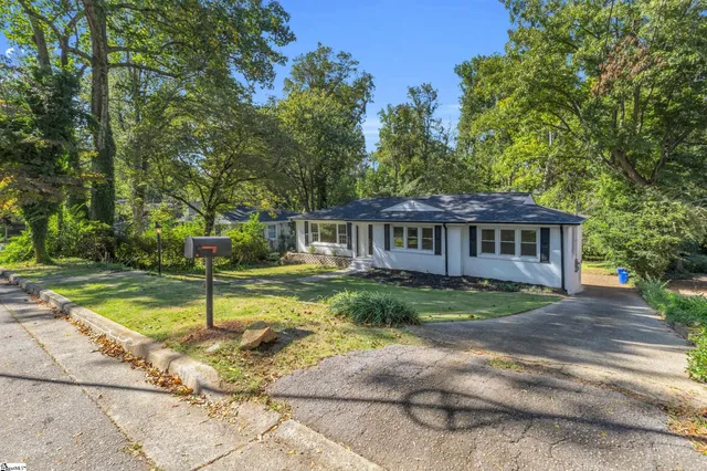 $520,000 | 211 Bradley Boulevard, Greenville, SC 29609