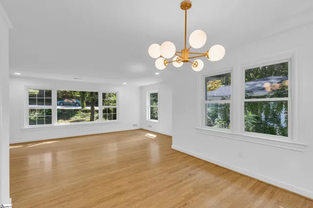 $520,000 | 211 Bradley Boulevard, Greenville, SC 29609