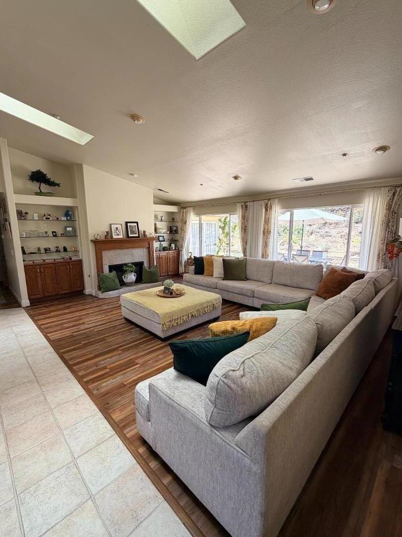 10721 Country Meadows Road Salinas, CA 93907 - Photo 4 of 14