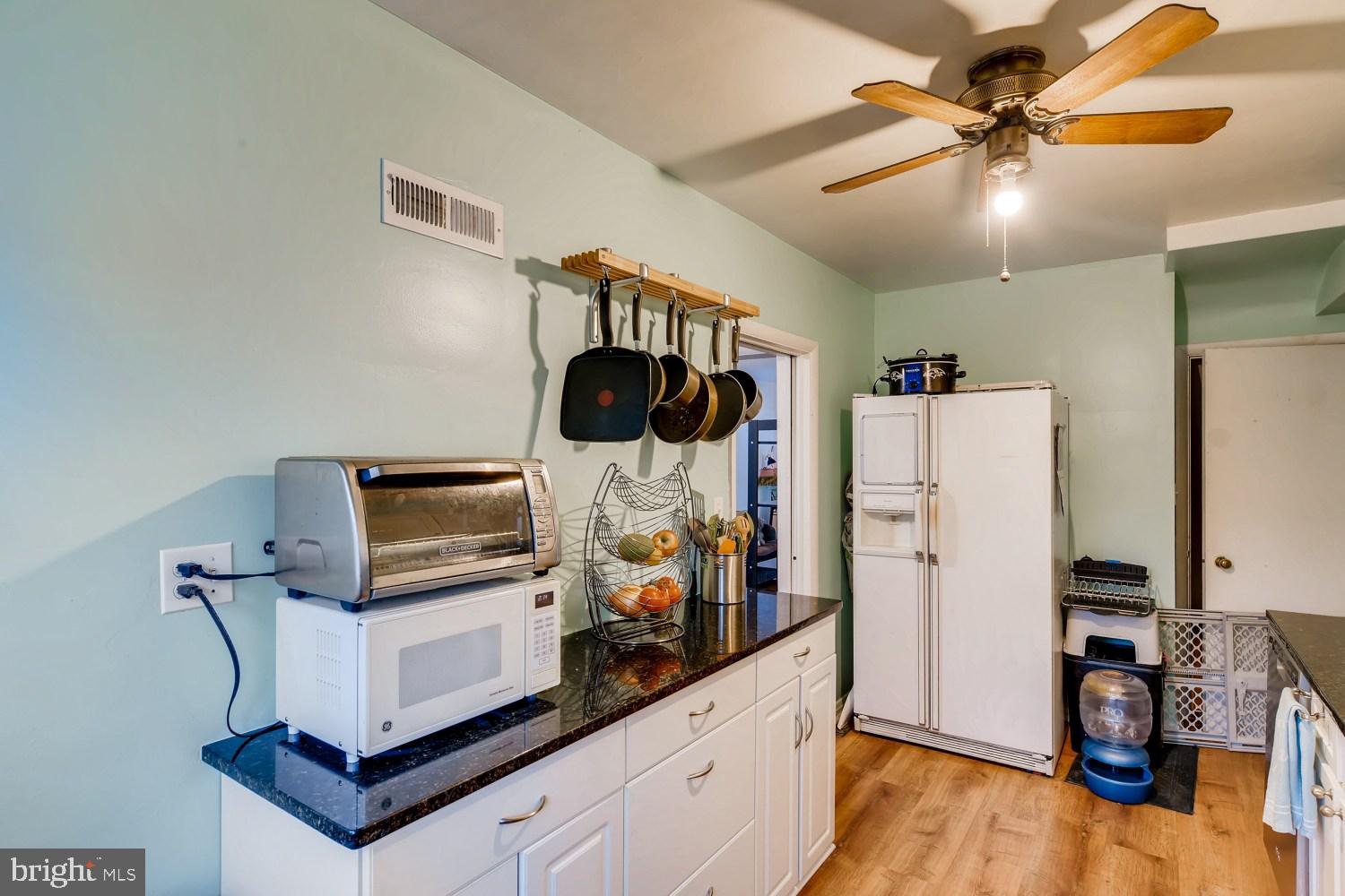 6140 Marlora Road Baltimore, MD 21239 - Photo 7 of 14