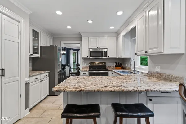 $780,000 | 200 Emerywood Drive, Raleigh, NC 27615