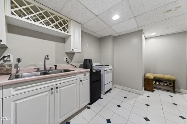 $780,000 | 200 Emerywood Drive, Raleigh, NC 27615