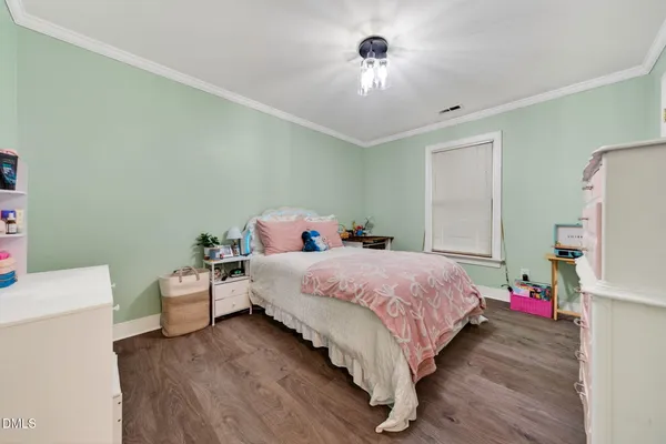 $780,000 | 200 Emerywood Drive, Raleigh, NC 27615