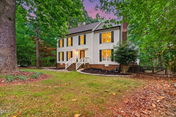 $780,000 | 200 Emerywood Drive, Raleigh, NC 27615