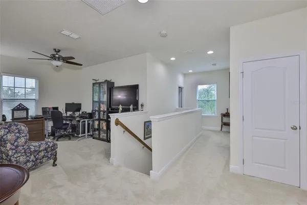 $699,999 | 7703 South West Shore Boulevard, Tampa, FL 33616