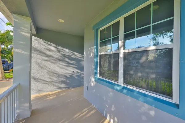 $699,999 | 7703 South West Shore Boulevard, Tampa, FL 33616