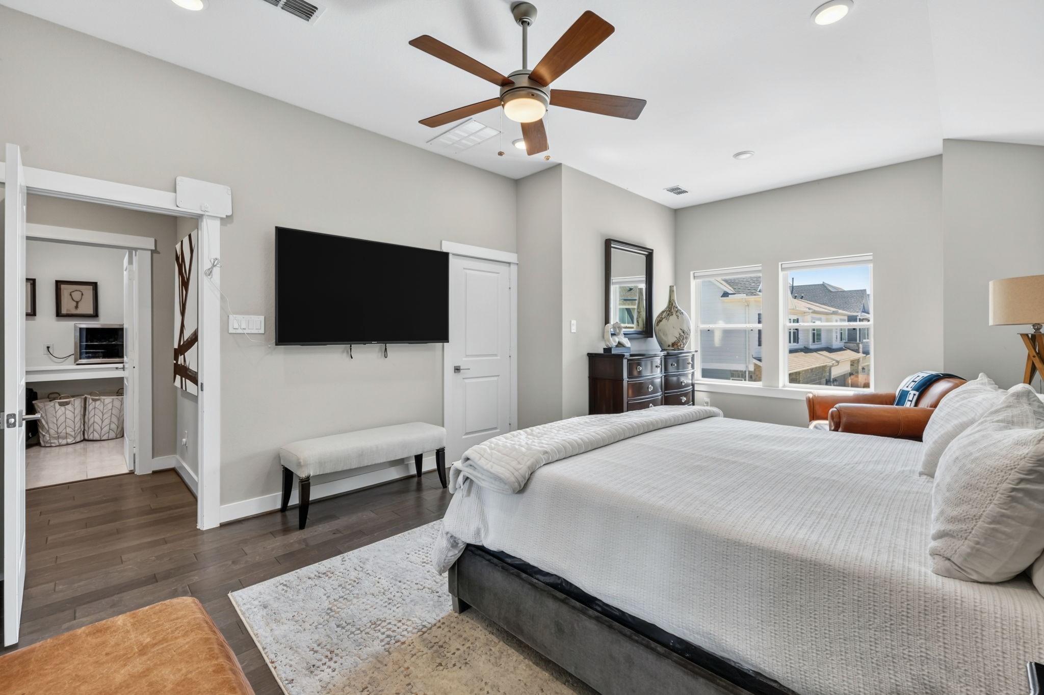 1423 Biondo Way Houston, TX 77008 - Photo 26 of 50