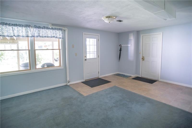 3221 Ridgeway Road Greensburg, PA 15601 - Photo 19 of 25 Gallery Image 19