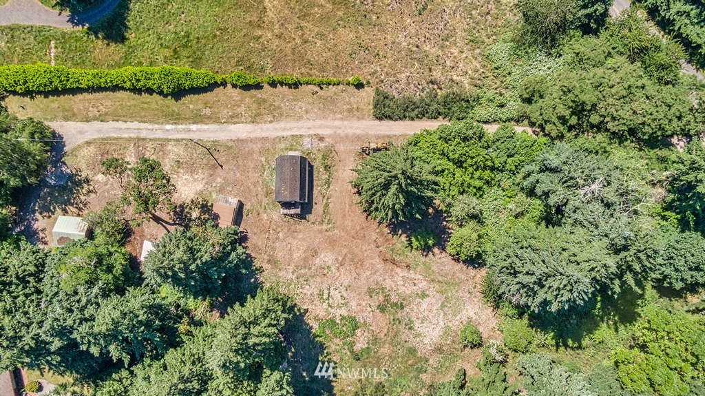 19102 Ridge Road Southwest Vashon, WA 98070 - Photo 28 of 29 an aerial view of a house with yard