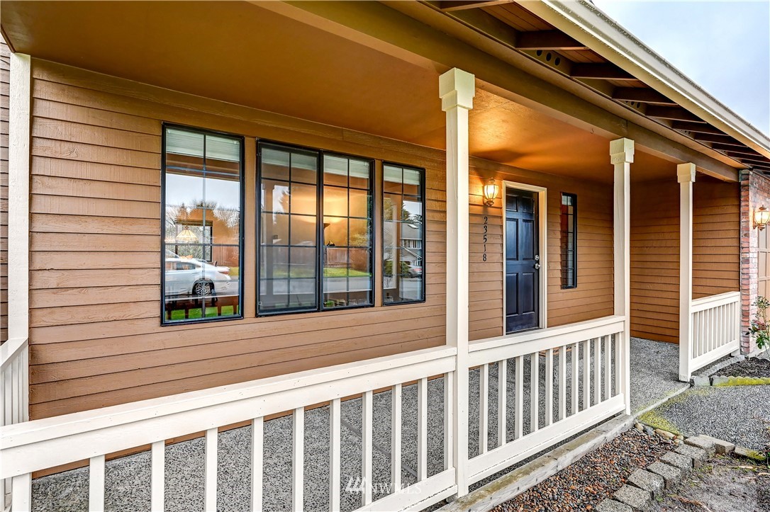 23518 19th Drive Southeast Bothell, WA 98021 - Photo 2 of 22