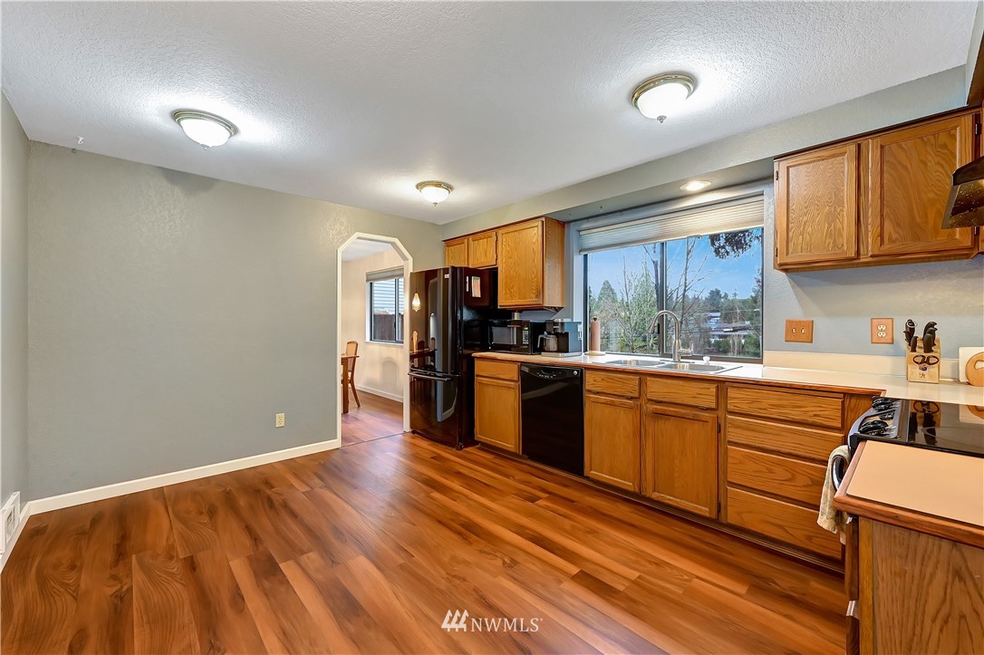 23518 19th Drive Southeast Bothell, WA 98021 - Photo 7 of 22