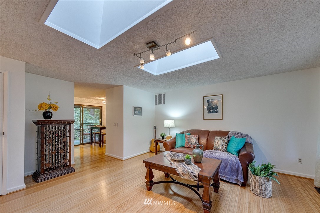 8195 Northeast View Ridge Lane Poulsbo, WA 98370 - Photo 6 of 25 Gallery Image 6