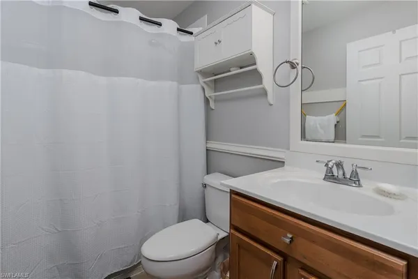 $2,100 | 9068 Gervais Circle, Unit 210, Naples, FL 34120