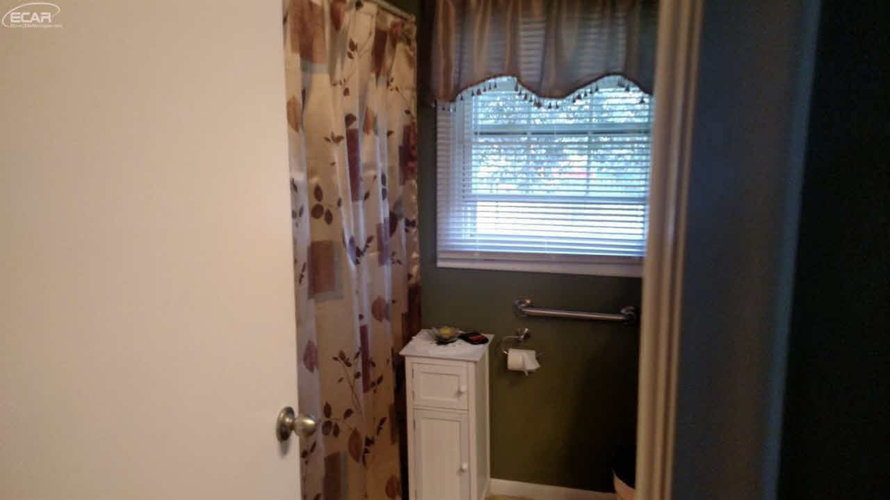 1520 West Judd Road Flint, MI 48507 - Photo 12 of 31