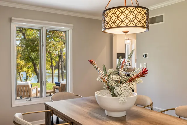 $2,500,000 | 34352 Valley Road, Delafield, WI 53066