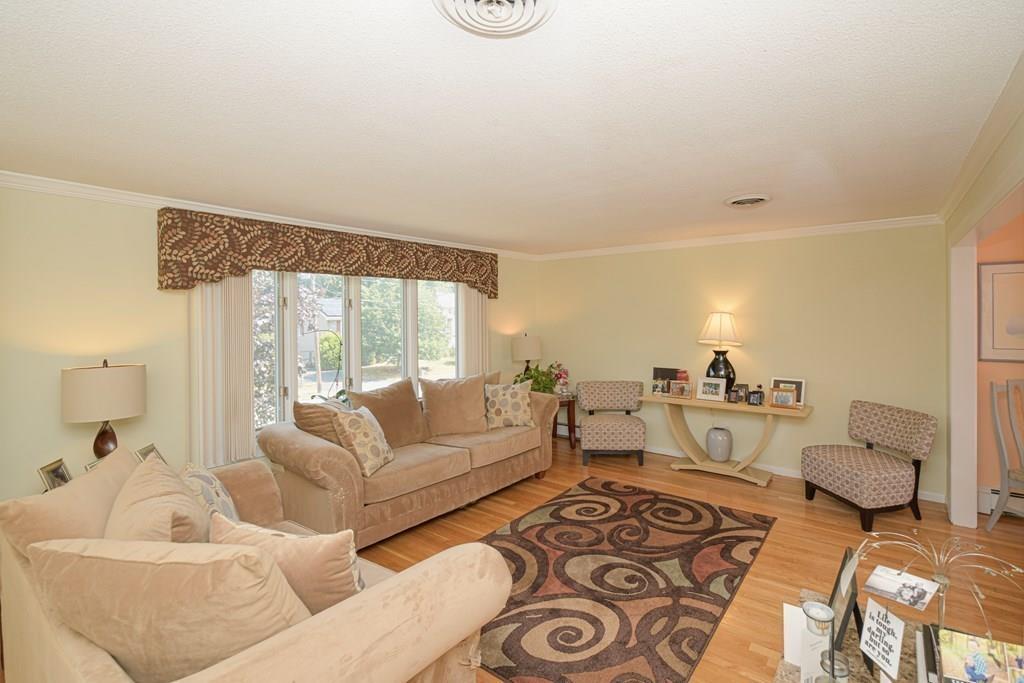 43 Caryl Road Stoughton, MA 02072 - Photo 6 of 31 Gallery Image 6