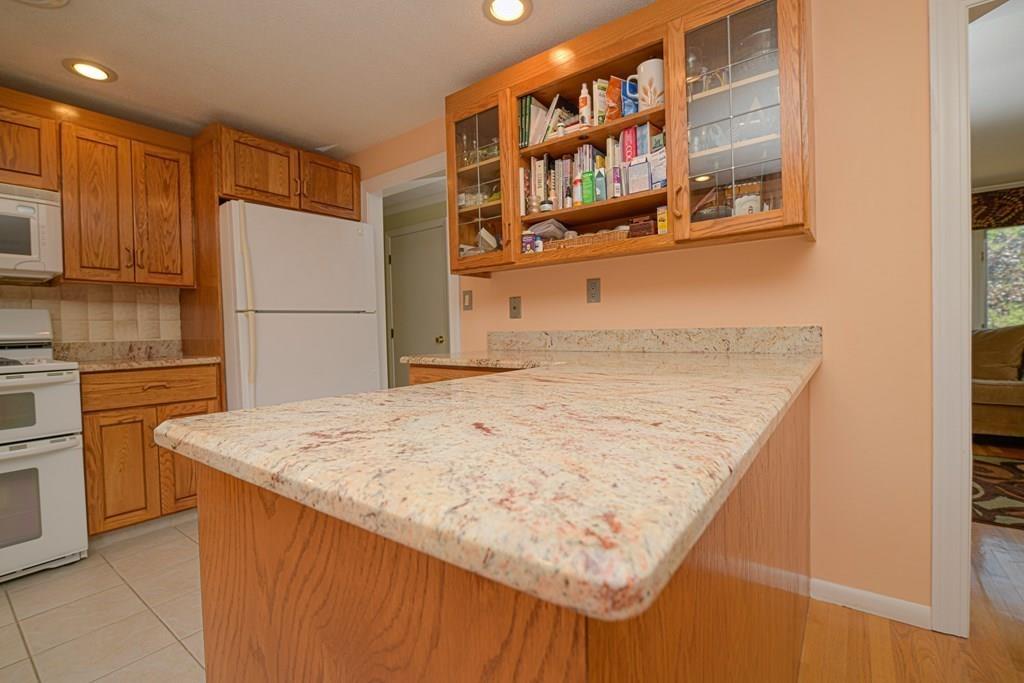 43 Caryl Road Stoughton, MA 02072 - Photo 10 of 31 Gallery Image 10