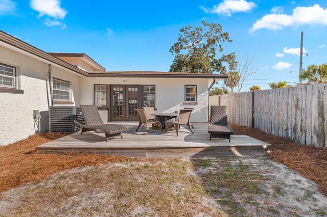 $1,195,000 | 8817 North Lagoon Drive, Panama City Beach, FL 32408