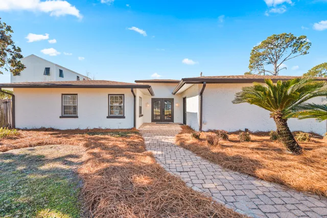 $1,195,000 | 8817 North Lagoon Drive, Panama City Beach, FL 32408
