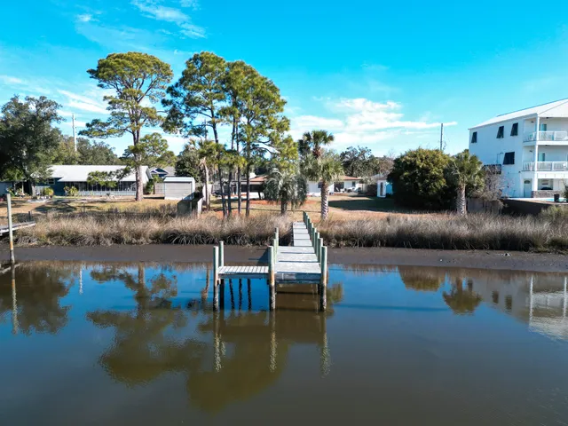 $1,195,000 | 8817 North Lagoon Drive, Panama City Beach, FL 32408