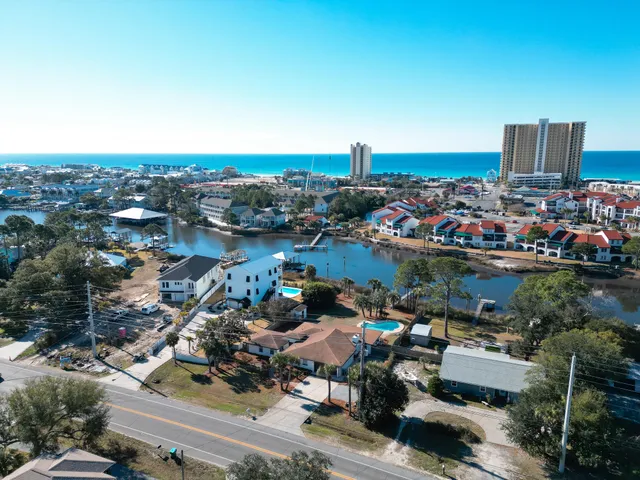 $1,195,000 | 8817 North Lagoon Drive, Panama City Beach, FL 32408