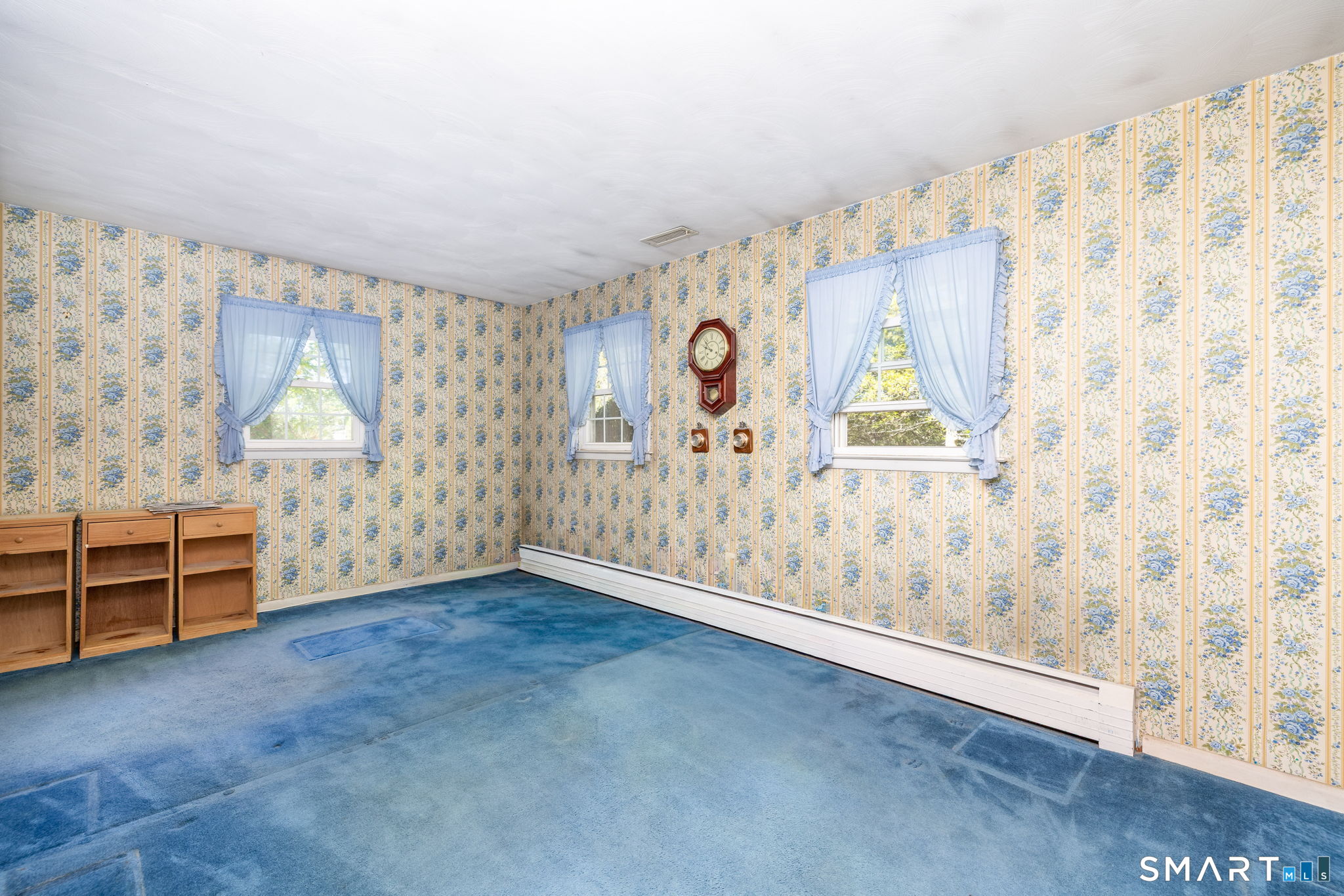 189 Bee Street Meriden, CT 06450 - Photo 15 of 39 wooden floor in an empty room with a window