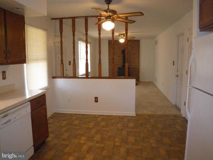 5349 Wendy Road Sykesville, MD 21784 - Photo 12 of 23 Breakfast Area