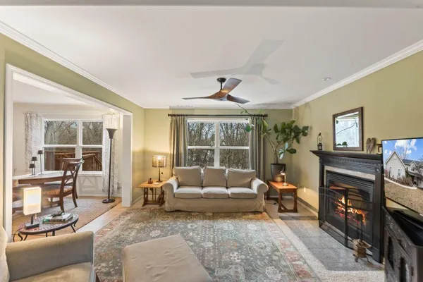 $650,000 | 412 East Red Pine Circle, Dousman, WI 53118