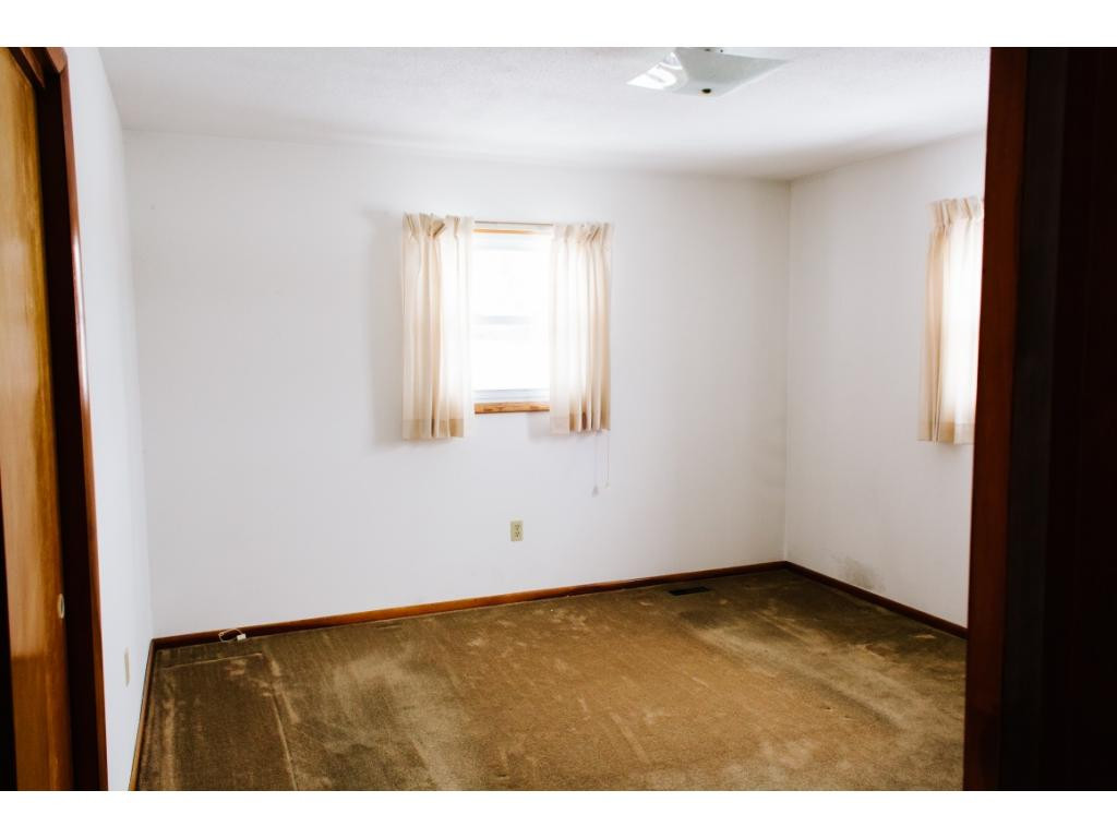 584 Walnut Grove Road Bluff City, TN 37618 - Photo 13 of 21 Photo 13
