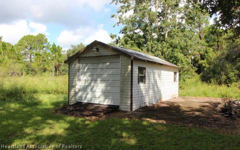 4236 Thunderbird Road Sebring, FL 33872 - Photo 6 of 13 Gallery Image 6