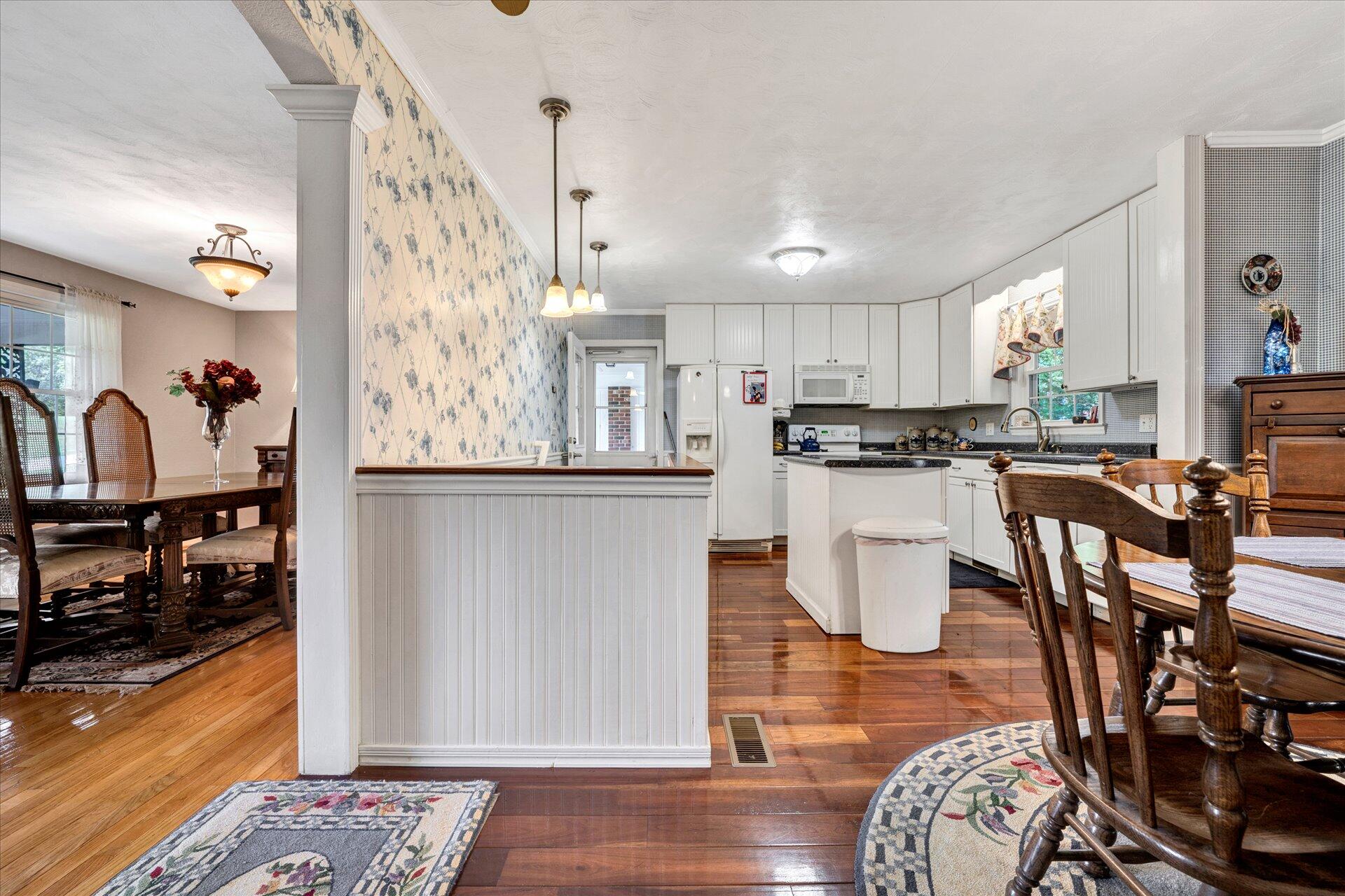 270 Highfield Road Rocky Mount, VA 24151 - Photo 10 of 30 11-DSC00064