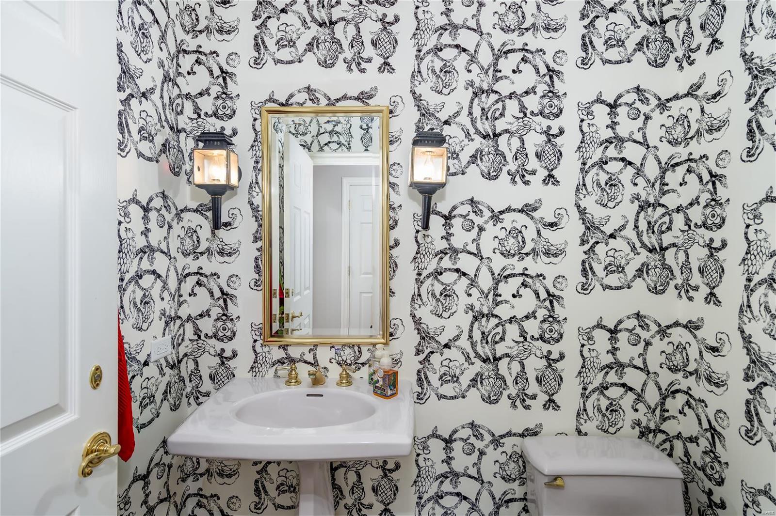 9030 Sedgwick Place Road St. Louis, MO 63124 - Photo 17 of 31 Gallery Image 17