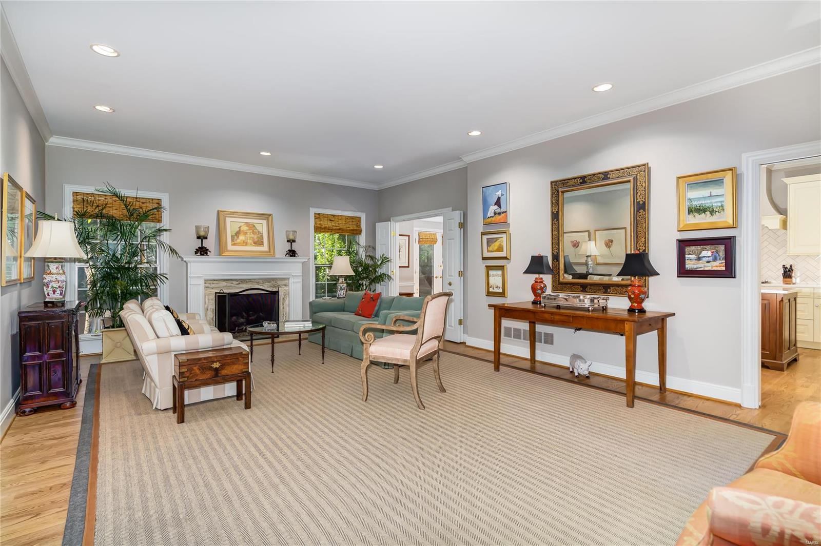 9030 Sedgwick Place Road St. Louis, MO 63124 - Photo 7 of 31 Gallery Image 7