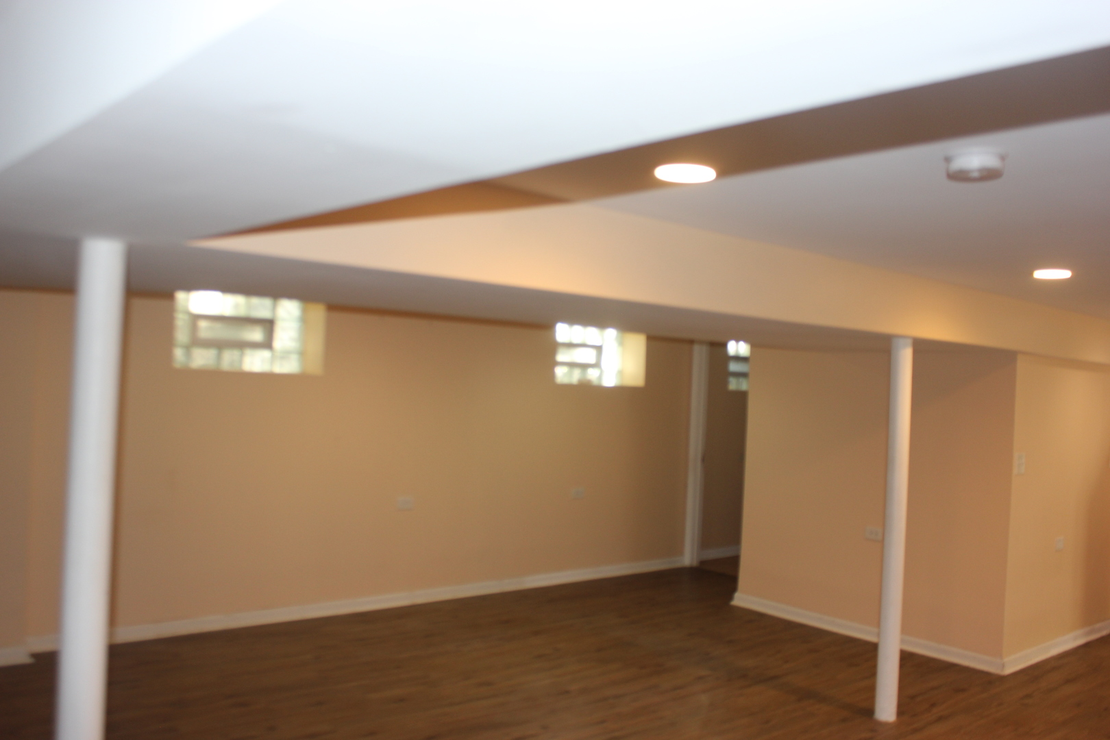 10200 South Rhodes Avenue Chicago, IL 60628 - Photo 15 of 22 a view of an empty room