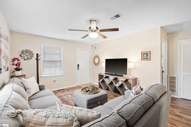 $375,000 | 419 Lily Street, Greenville, SC 29617