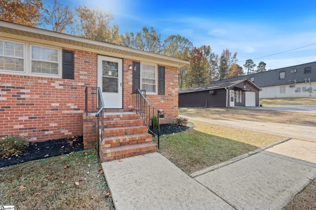 $375,000 | 419 Lily Street, Greenville, SC 29617