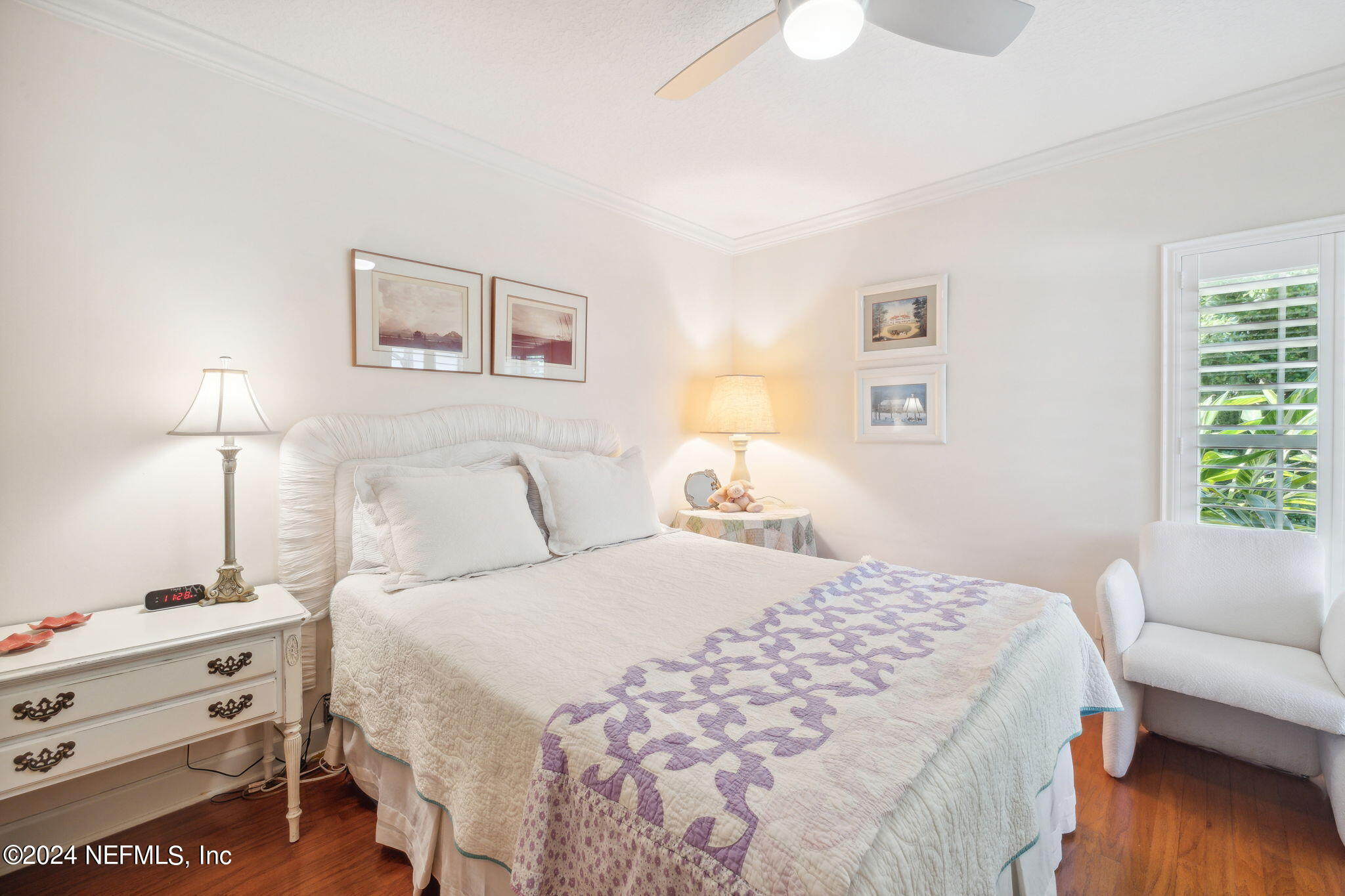 144 Bear Pen Road Ponte Vedra Beach, FL 32082 - Photo 37 of 74 a bedroom with a bed and a couch