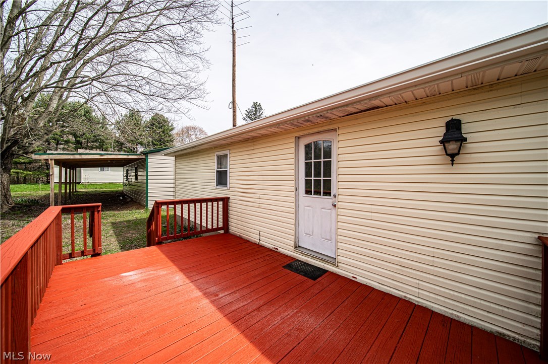 3501 Pymatuning Lake Road Andover, OH 44003 - Photo 16 of 36 View of deck