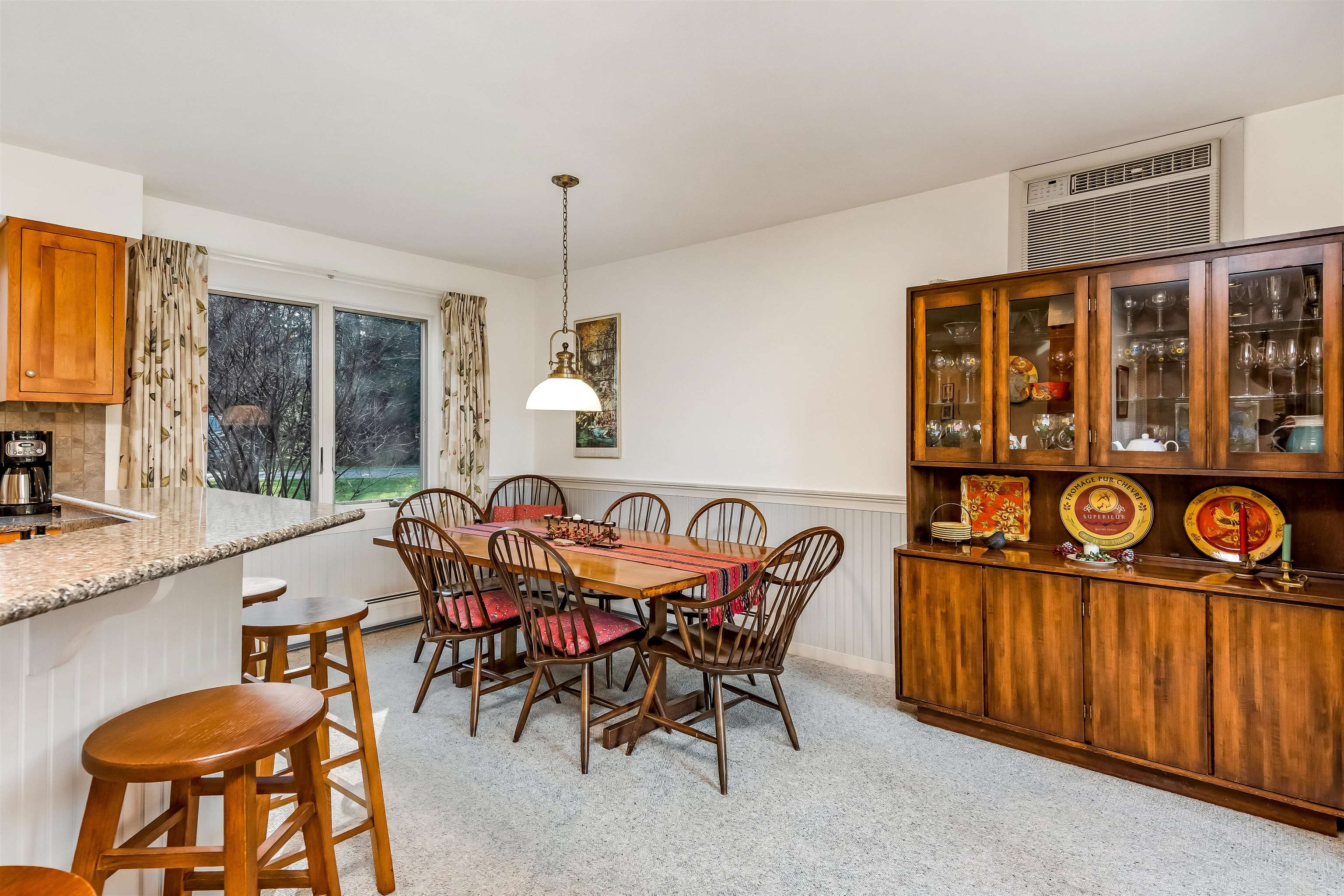 46 View Road, Unit 10 Stowe, VT 05672 - Photo 6 of 8