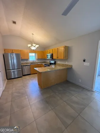 $1,850 | 115 Lake Wisteria Court, Kingsland, GA 31548