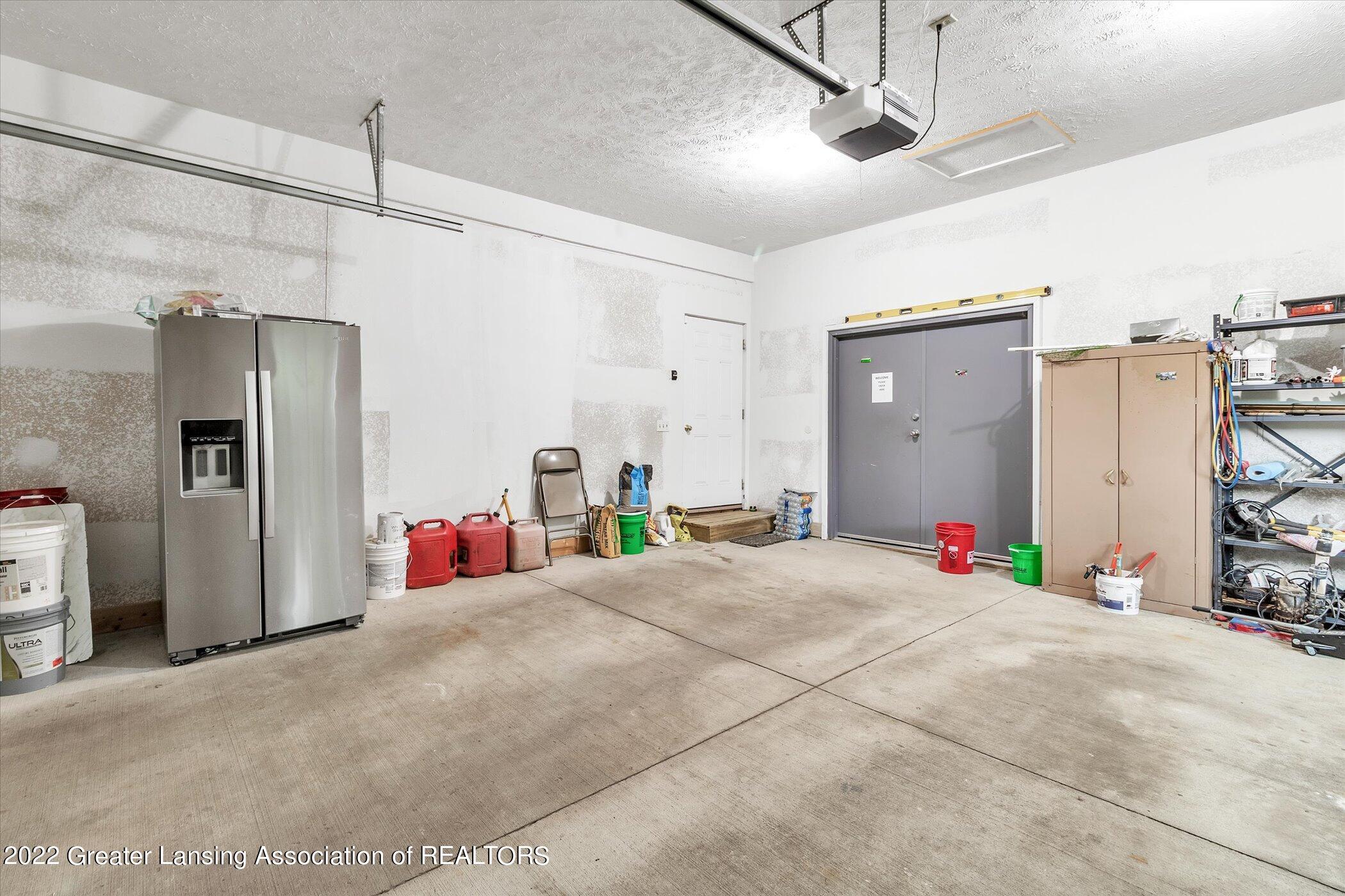 4300 South Cochran Road Charlotte, MI 48813 - Photo 50 of 75 50-4300-S-Cochran-Ave-WindowStill-Real-E