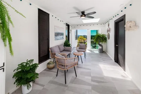 $1,000,000 | 2738 Anaheim Street, Escondido, CA 92025