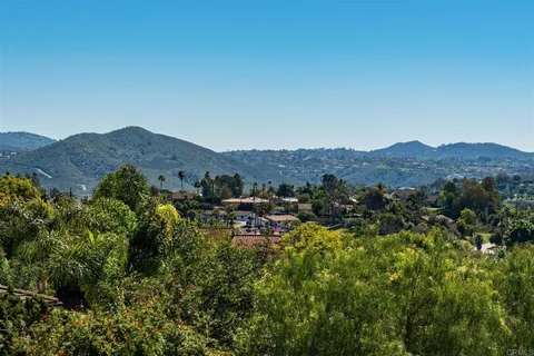 $1,000,000 | 2738 Anaheim Street, Escondido, CA 92025