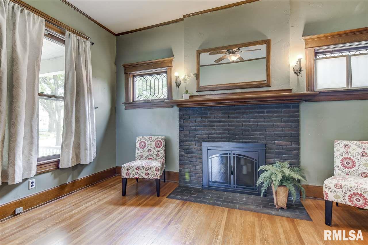 702 South Walnut Street Springfield, IL 62704 - Photo 11 of 33