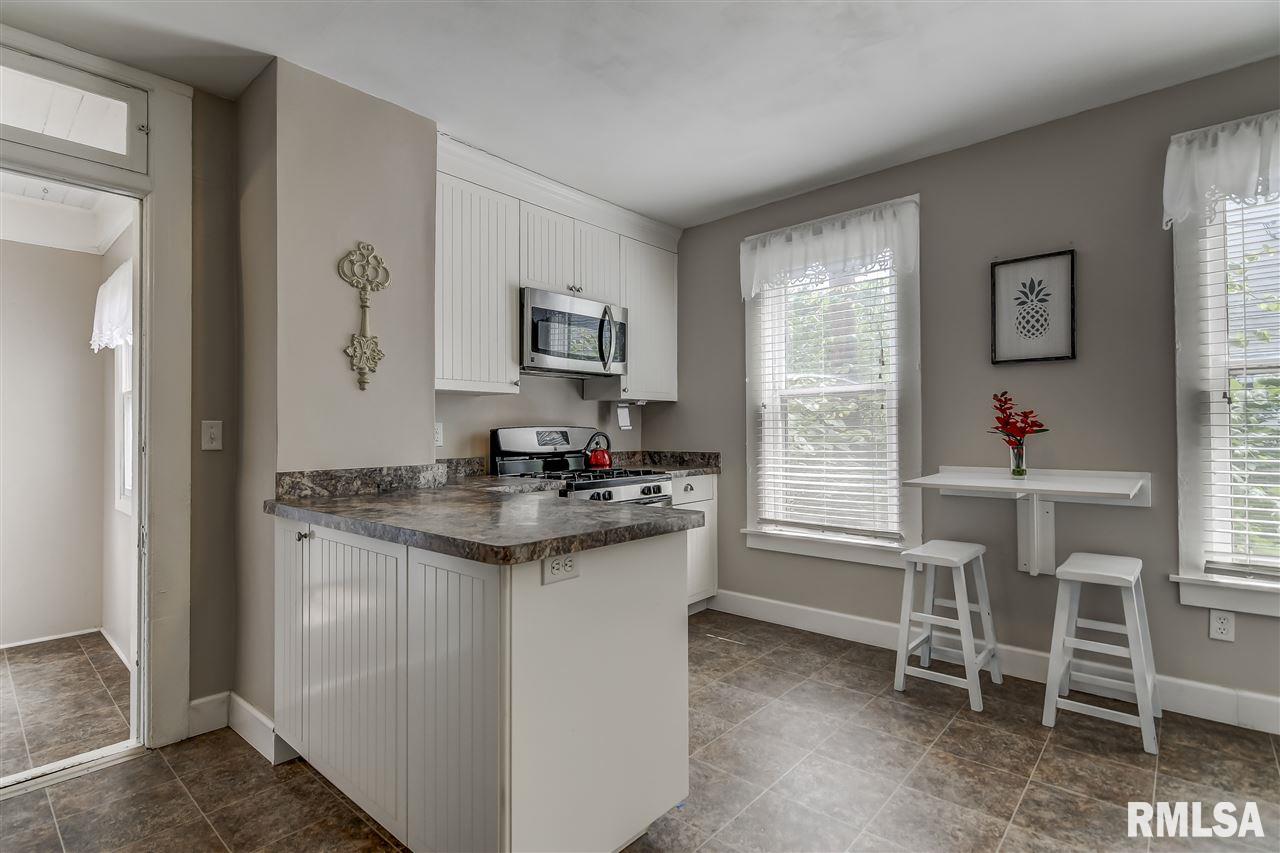 702 South Walnut Street Springfield, IL 62704 - Photo 19 of 33