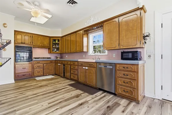 $220,000 | 829 Bear Drive, Timpson, TX 75975