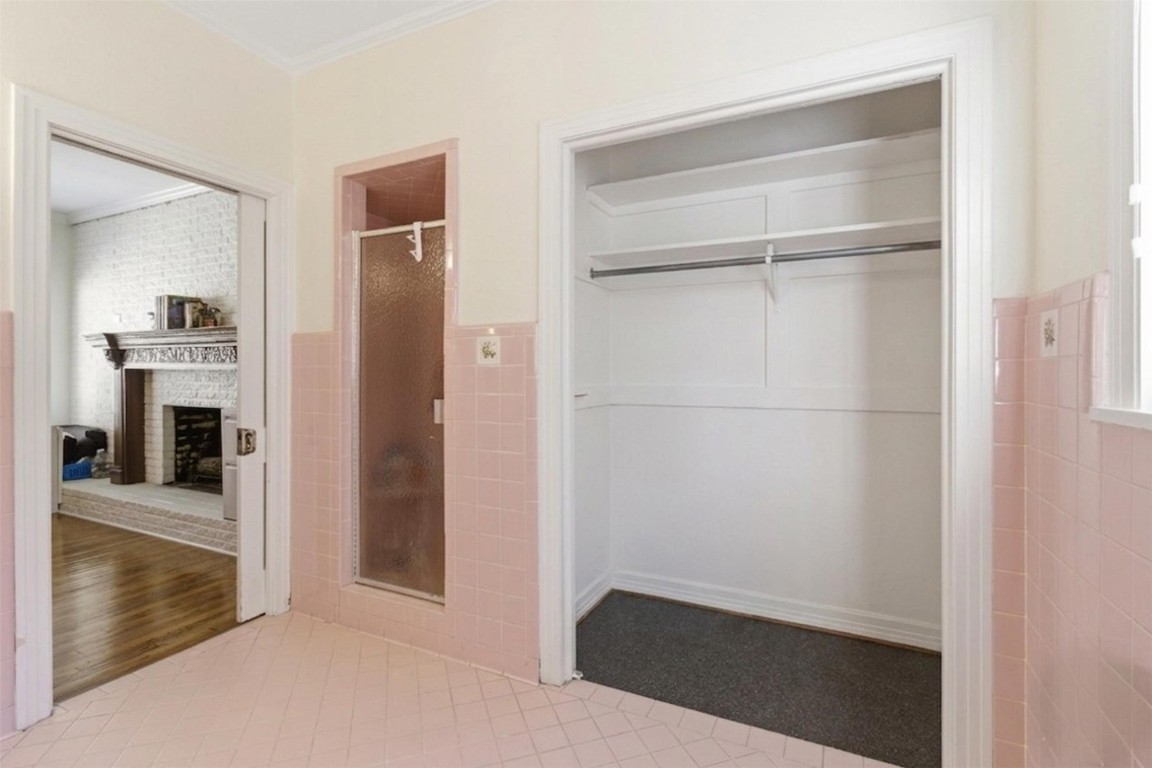 829 Bear Drive Timpson, TX 75975 - Photo 24 of 47 a view of a room with a wardrobe space