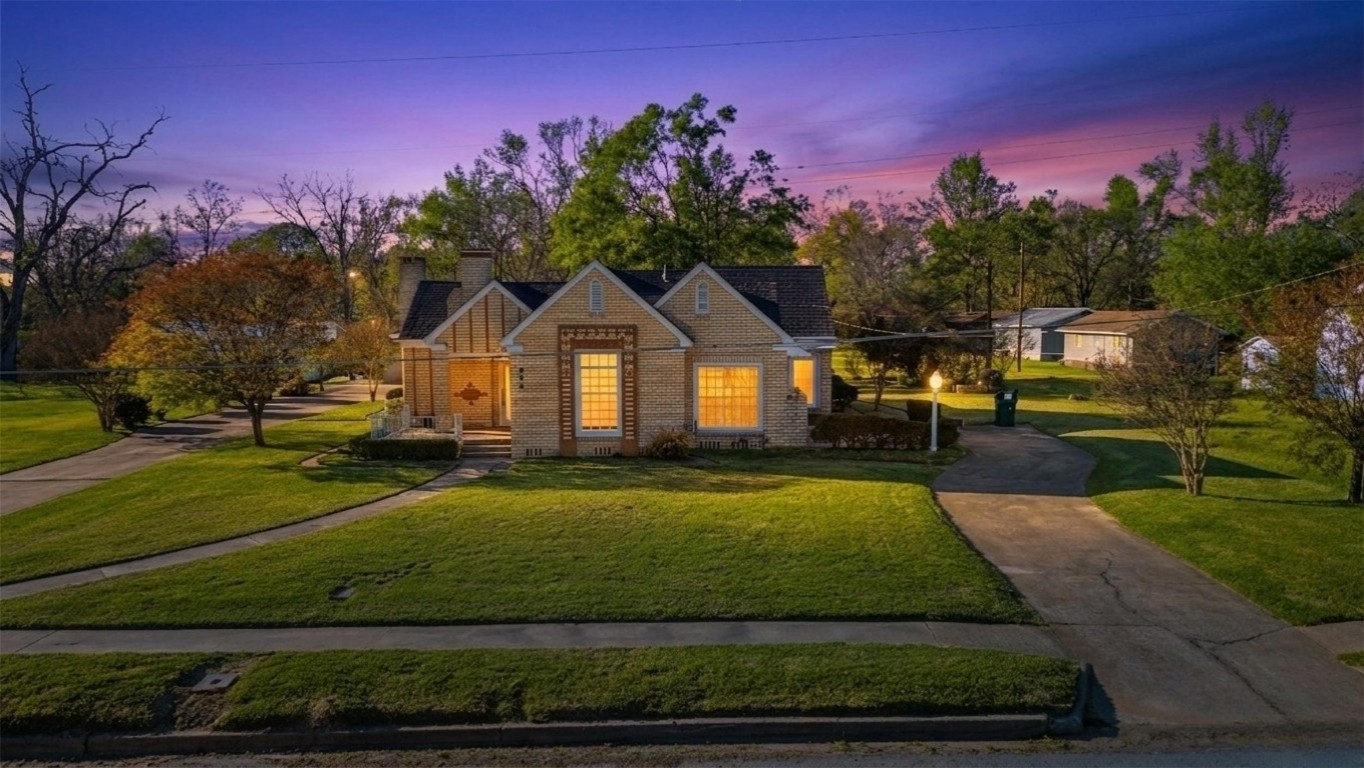 829 Bear Drive Timpson, TX 75975 - Photo 4 of 47 a front view of a house with a yard
