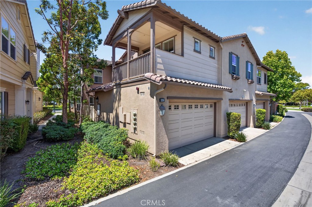3258 London Oxnard, CA 93036 - Photo 3 of 34
