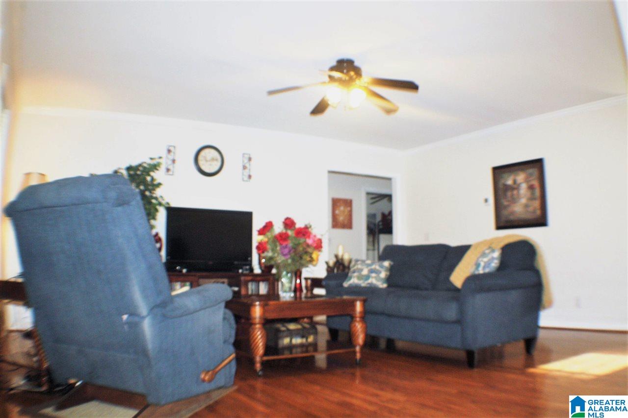 209 Sally Springs Road Gadsden, AL 35905 - Photo 3 of 22
